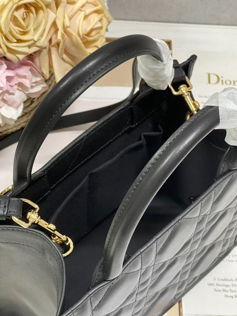 Christian Dior Shopping Bags